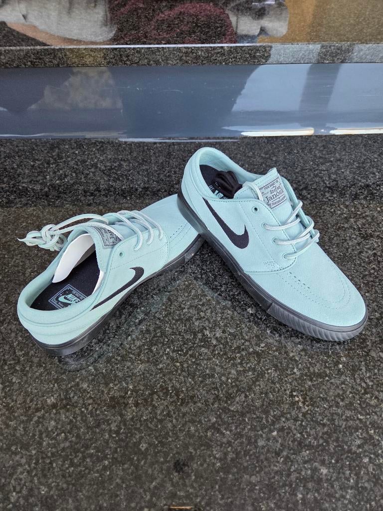 Nike sb janoski taille 38.5, Enlèvement