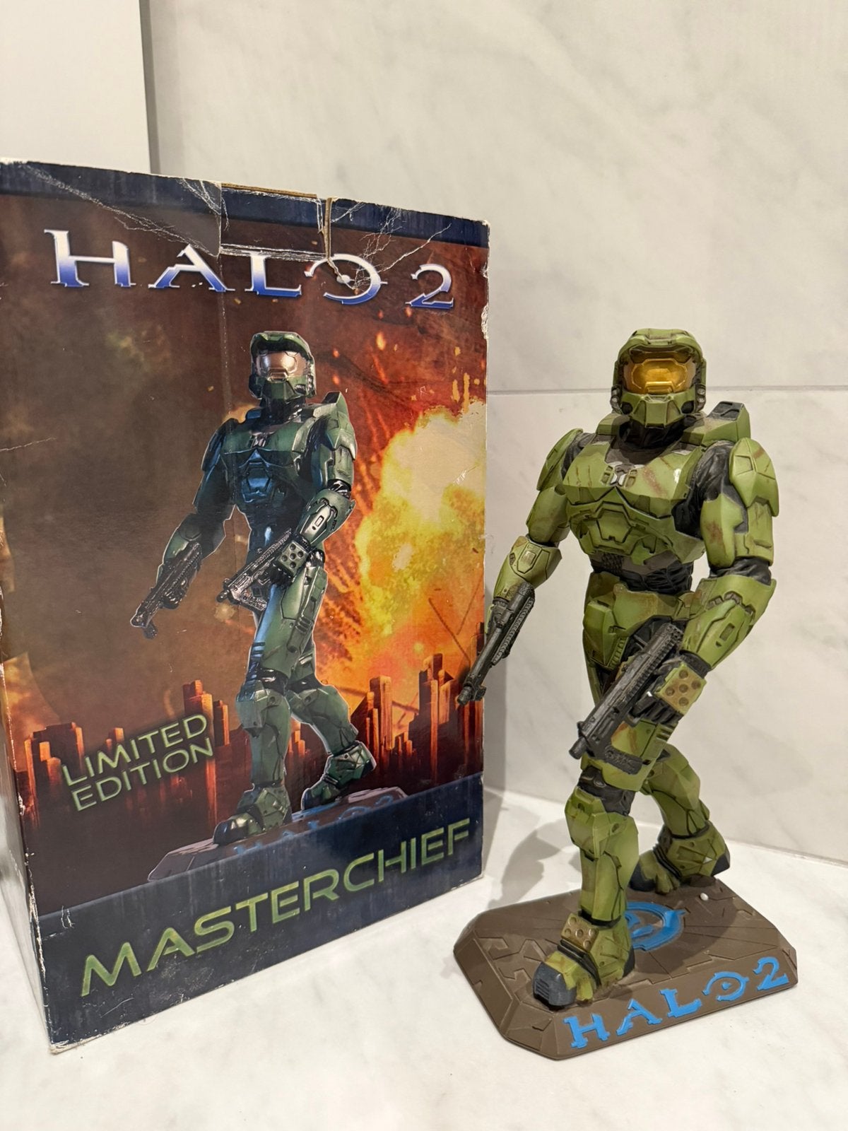 Zeldzame Halo 2 Master Chief Limited Edition Statue–2004, Verzamelen, Ophalen of Verzenden, Zo goed als nieuw