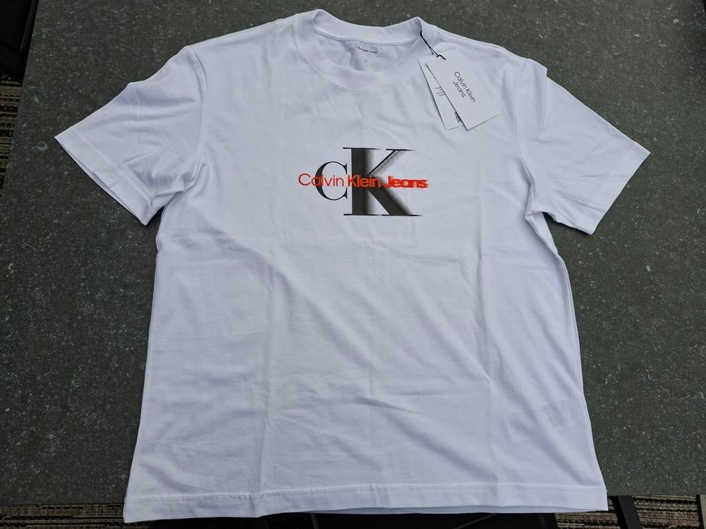 Tshirt, Enlèvement ou Envoi
