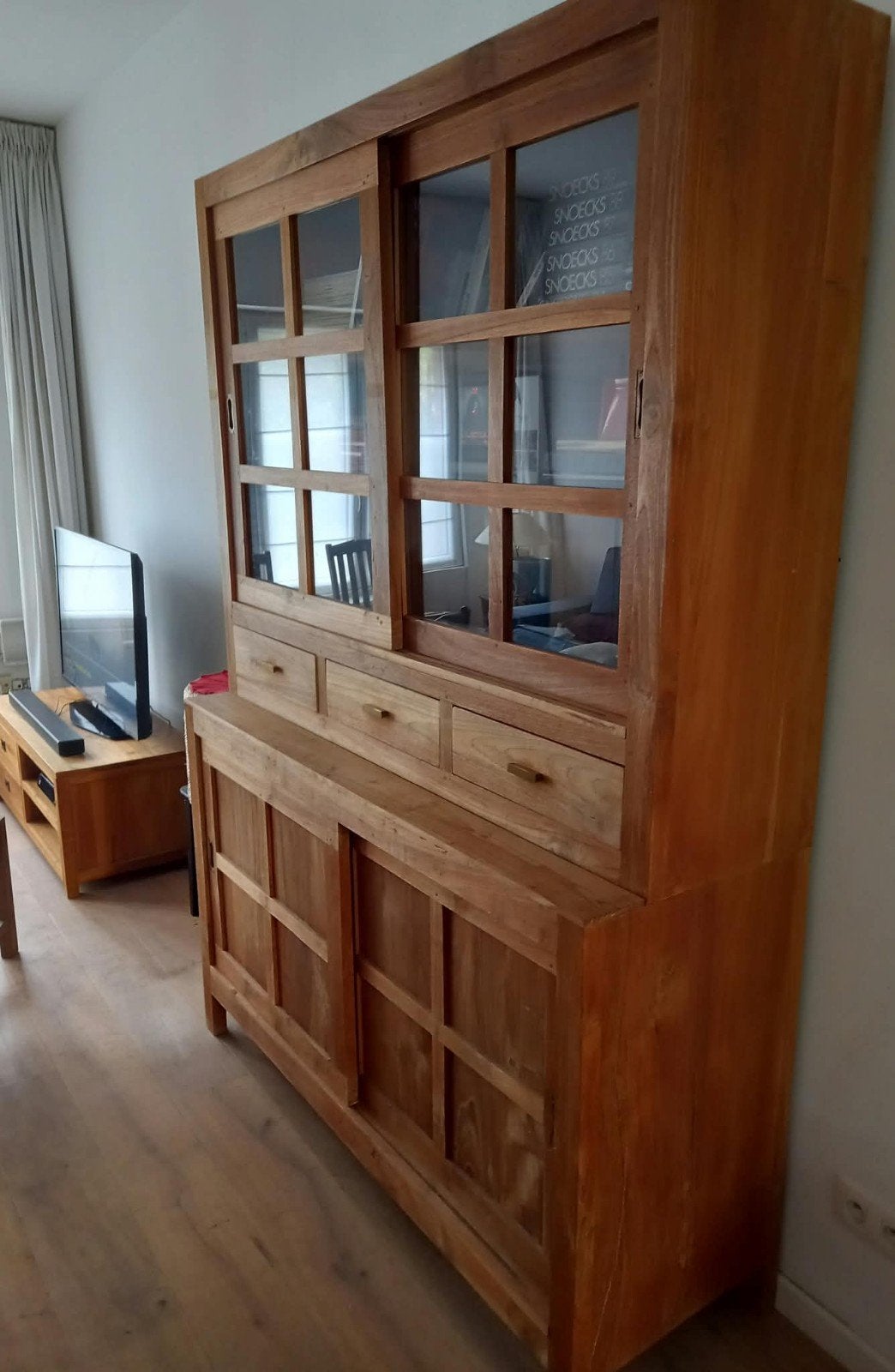 TEAK VITRINEKAST, Ophalen
