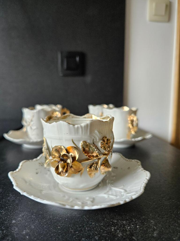 lot de 5 tasses anciennes (1900), Enlèvement
