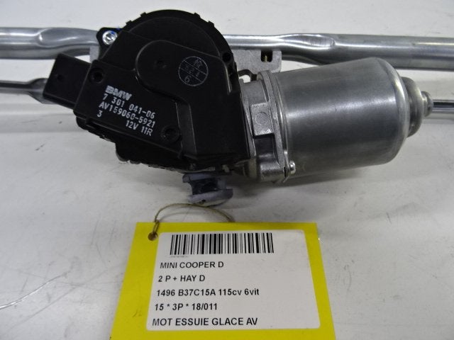 MOTEUR ESSUIE-GLACE AVANT Mini Mini (F56) (730104106), Mevr. I. Hauben, Rue de l'Espoir 34 34
4030  GRIVEGNÉE, BE, Info@Collignon.be