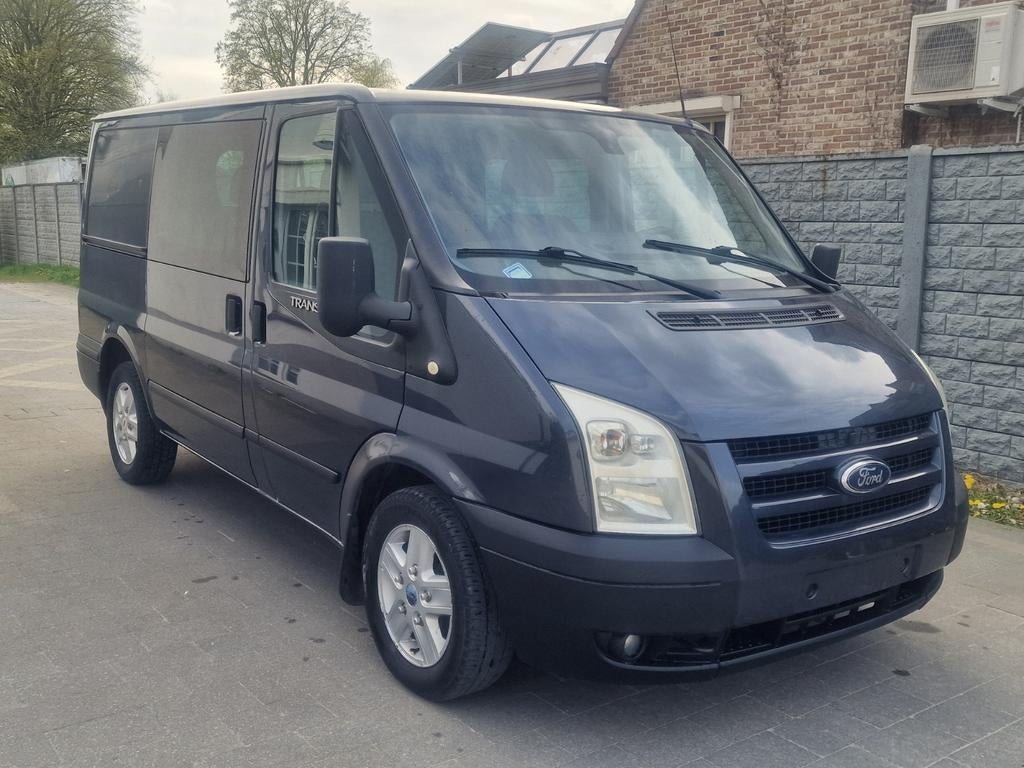 Ford transit dubble cabine 2.2tdci 130pk gekeurd voor verkoo, Trekhaak, Particulier, 6 deurs, Te koop