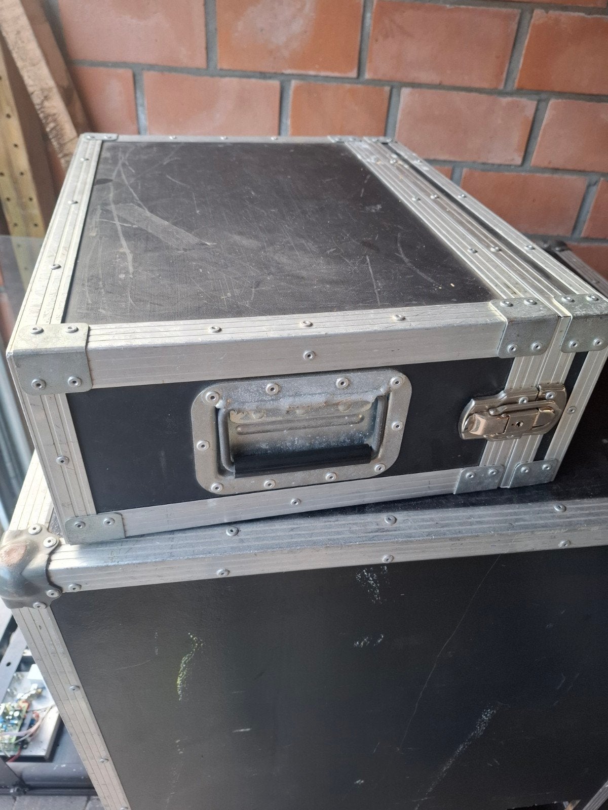 te koop: flightcase 2u 19 inch, Ophalen, Gebruikt, Overige instrumenten, Flightcase