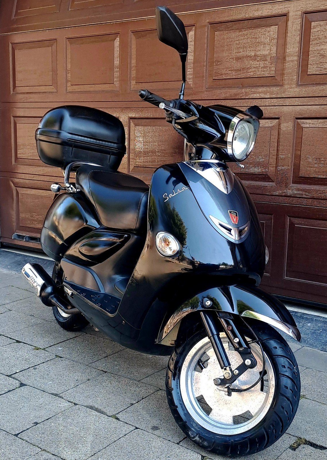 Sym Salsa 125cc-scooter. Onderhoud uitgevoerd. Goede conditi, Fietsen en Brommers, Ophalen, 125 cc, Benzine