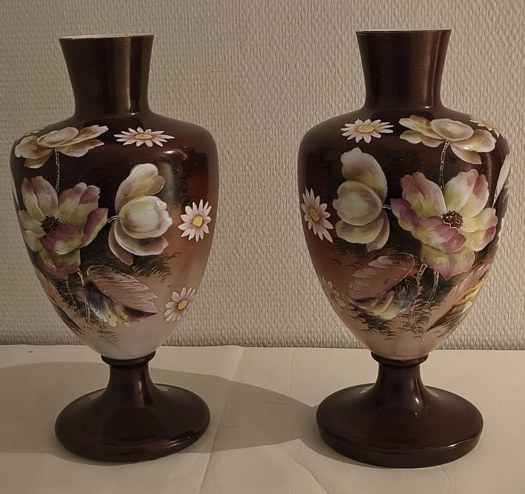DUO VAZEN MET BLOEMMOTIEF, Maison & Meubles, Enlèvement, Marron