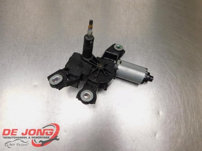 Moteur essuie-glace arrière d'un Volkswagen Passat, Volkswagen, -, 3 mois de garantie, Utilisé