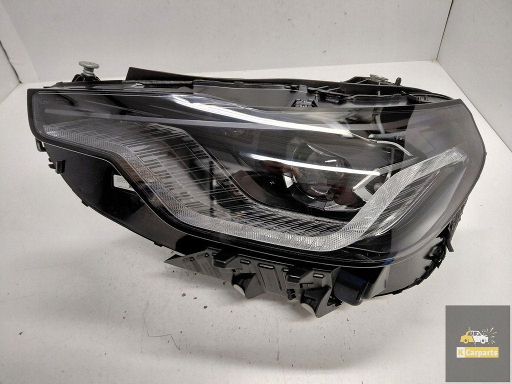 8083635, BMW G42 Full Led Adaptive Schaduwlamp links Ideaal, Petuelring 130
80788  Munich, DE, Gebruikt, Info@bmw.de, BMW