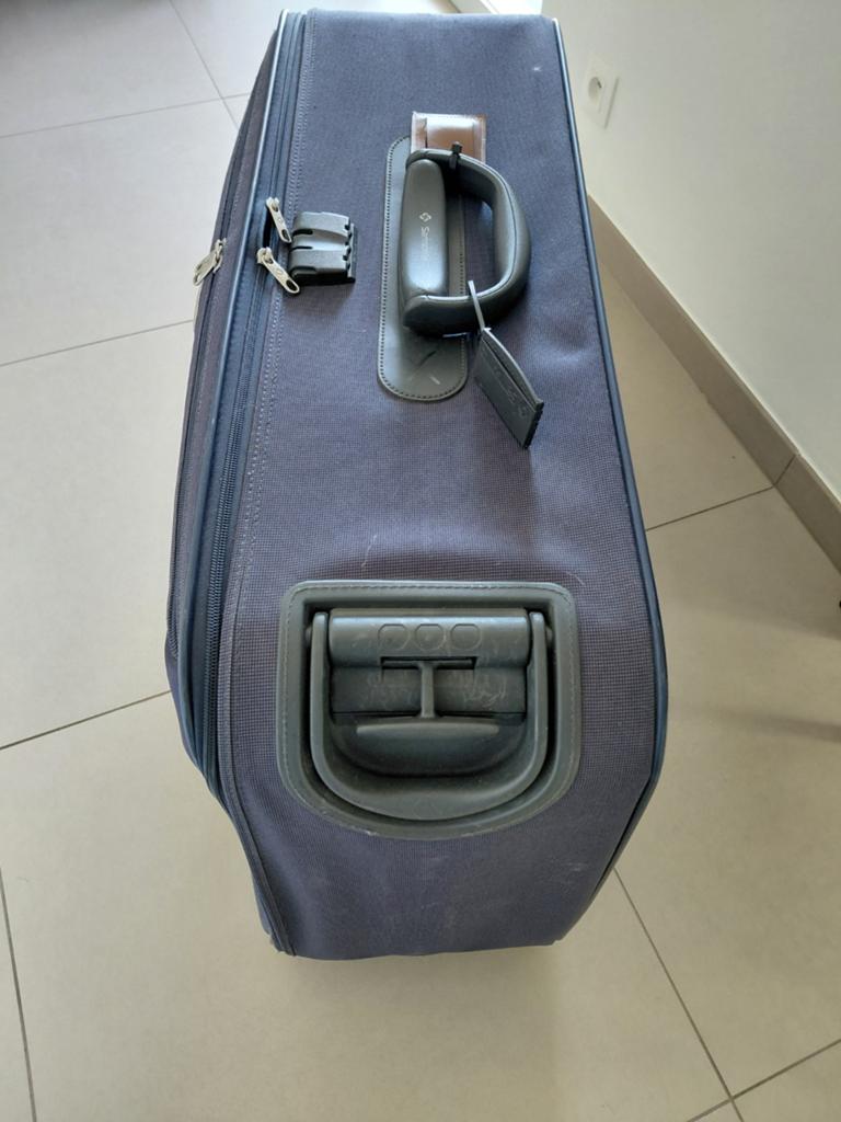 Reiskoffer Samsonite in stof, Ophalen