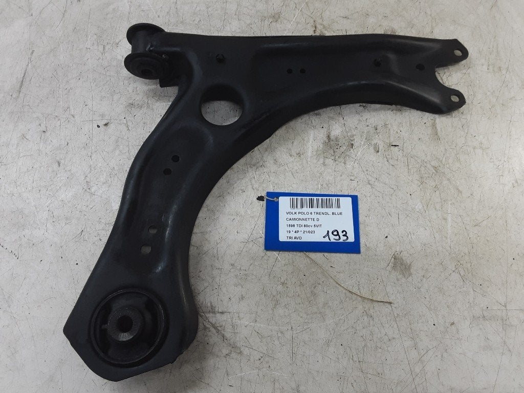 BRAS DE SUSPENSION AVANT DROIT (TRIANGLE) Polo VI (AW1), Volkswagen, Mevr. I. Hauben, Utilisé, Rue de l'Espoir 34 34
4030  GRIVEGNÉE, BE
