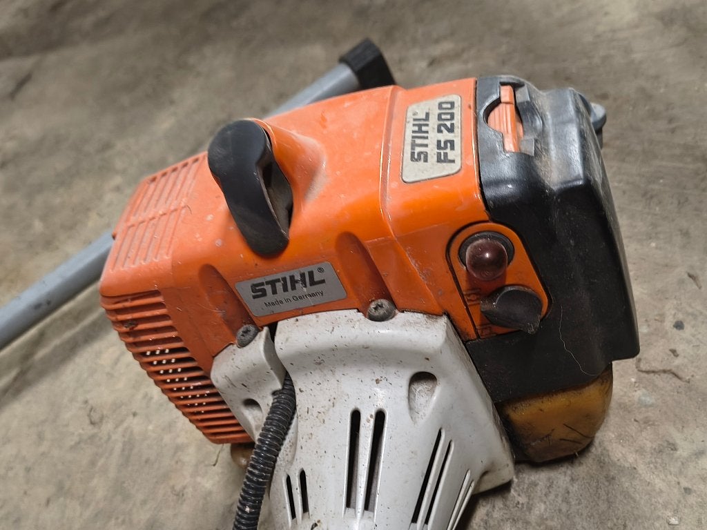 Débrousailleuse, Enlèvement, Utilisé, Essence, Stihl