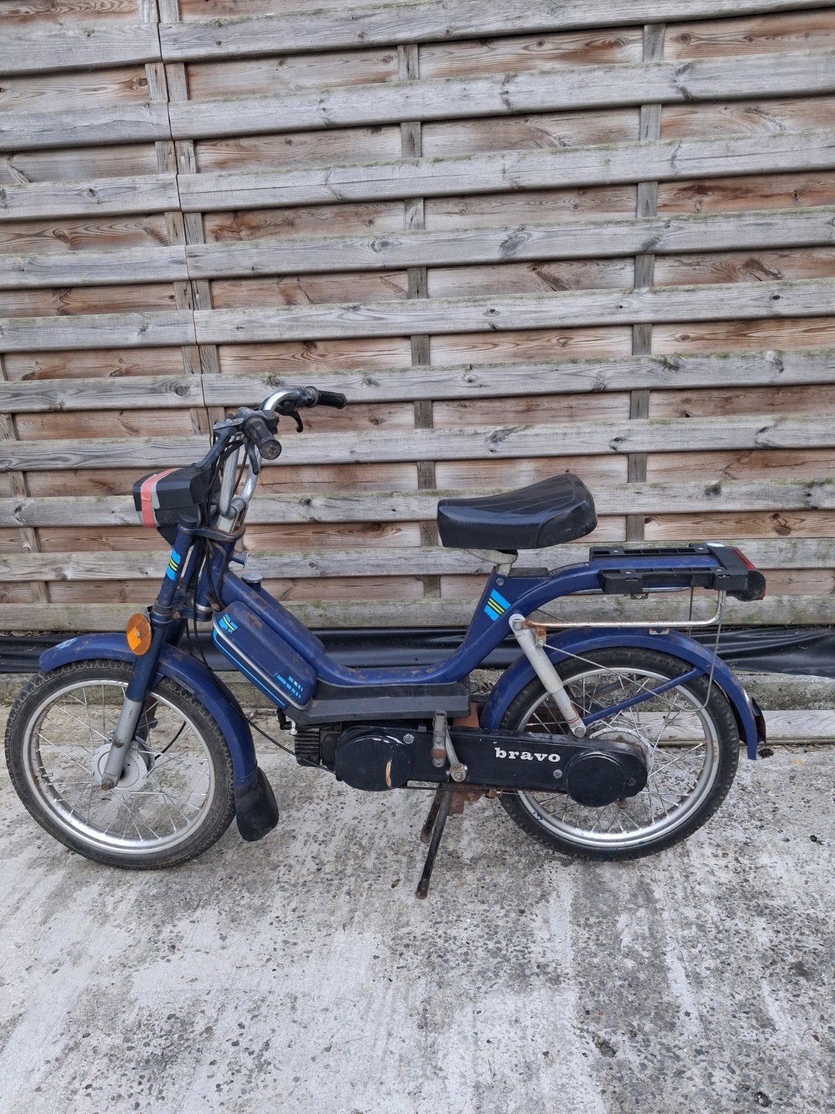 Piaggio bravo, Vélos & Vélomoteurs, Enlèvement