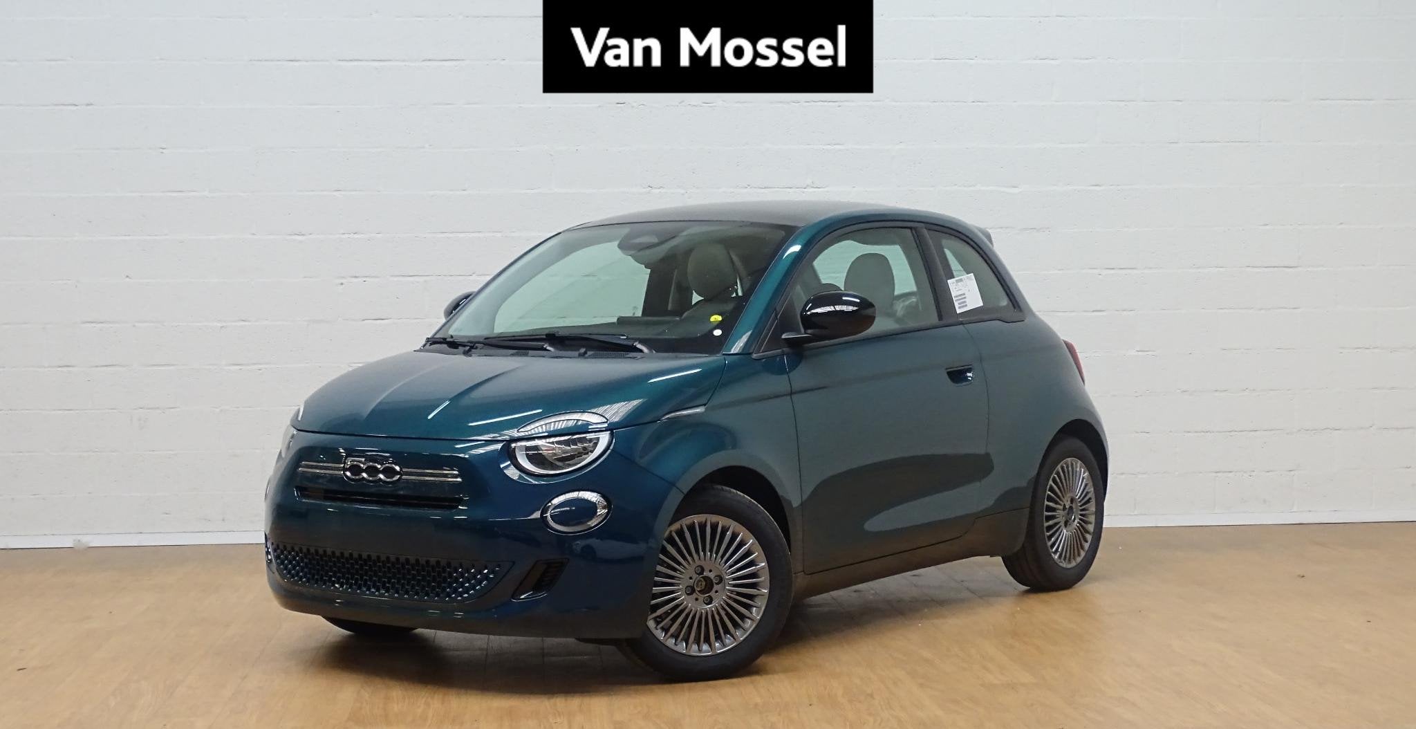 Fiat 500 1.0 Hybrid ICON +comfort pack+pano dak ! ACTIEPRIJS, Auto's, Voorwielaandrijving, 4 zetels, Stof, Gebruikt