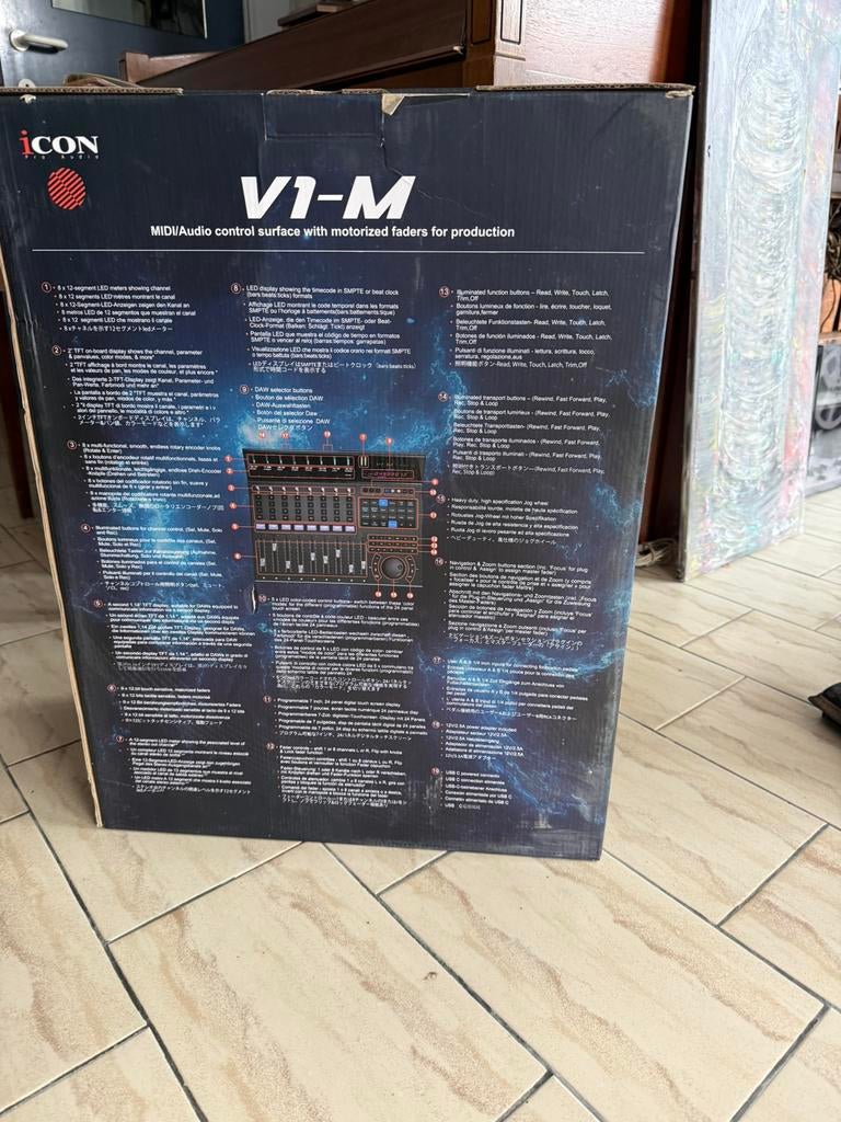 V1-M   Icon, Muziek en Instrumenten, Midi-apparatuur, Ophalen