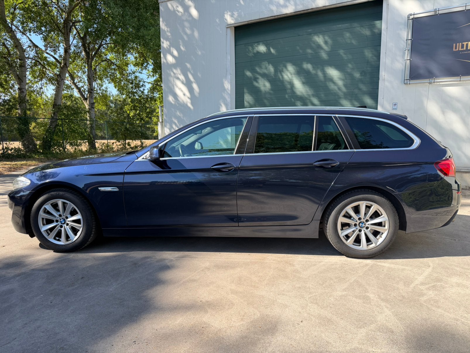BMW 520D Break Sportautomaat/Euro 5/Panoramadak/Sportstoelen, Leder, Bedrijf, Te koop, Lichtsensor