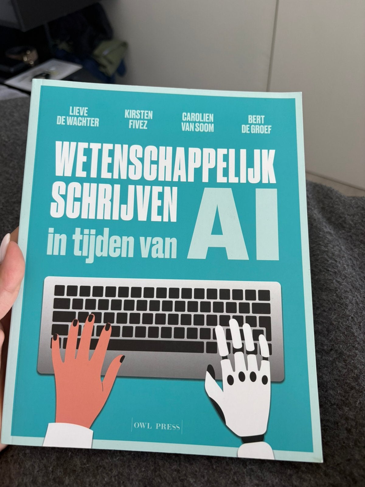 Wetenschappelijk schrijven in tijden van AI, Boeken, Ophalen of Verzenden, Lieve De Wachter