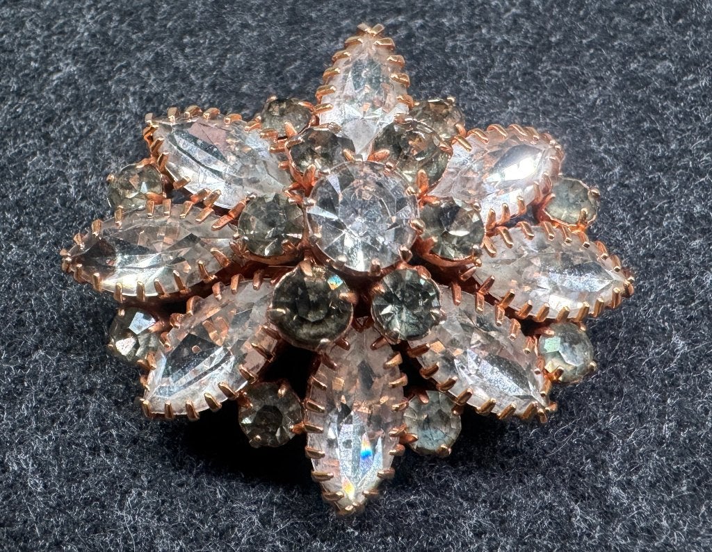 Vintage broche uit de jaren 60, Handtassen en Accessoires, Antieke sieraden, Ophalen of Verzenden, Overige materialen, Broche