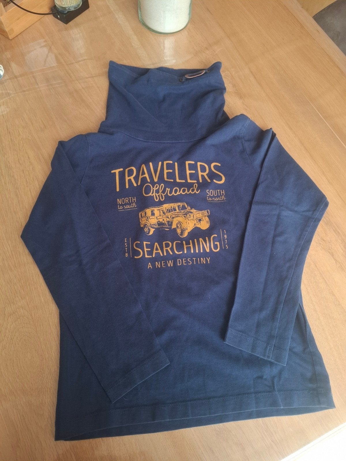 tshirt lange mouw maat 128, Enfants & Bébés, Vêtements enfant | Taille 128, Enlèvement