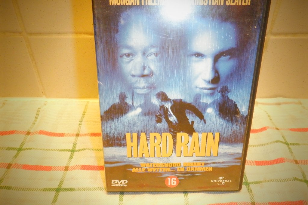 DVD Hard Rain (Morgan Freeman &b Christian Slater ), Vanaf 16 jaar, Actie, Ophalen of Verzenden, Zo goed als nieuw