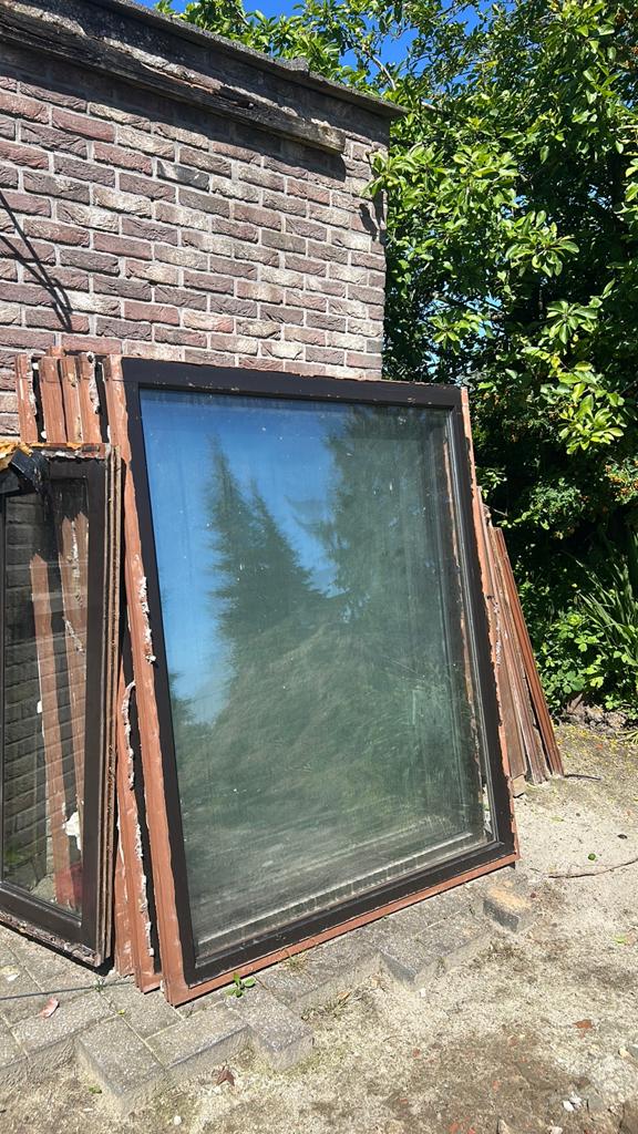 Houten ramen + schuiftamen TE KOOP, Châssis de fenêtre, Enlèvement, Utilisé, Vitre comprise