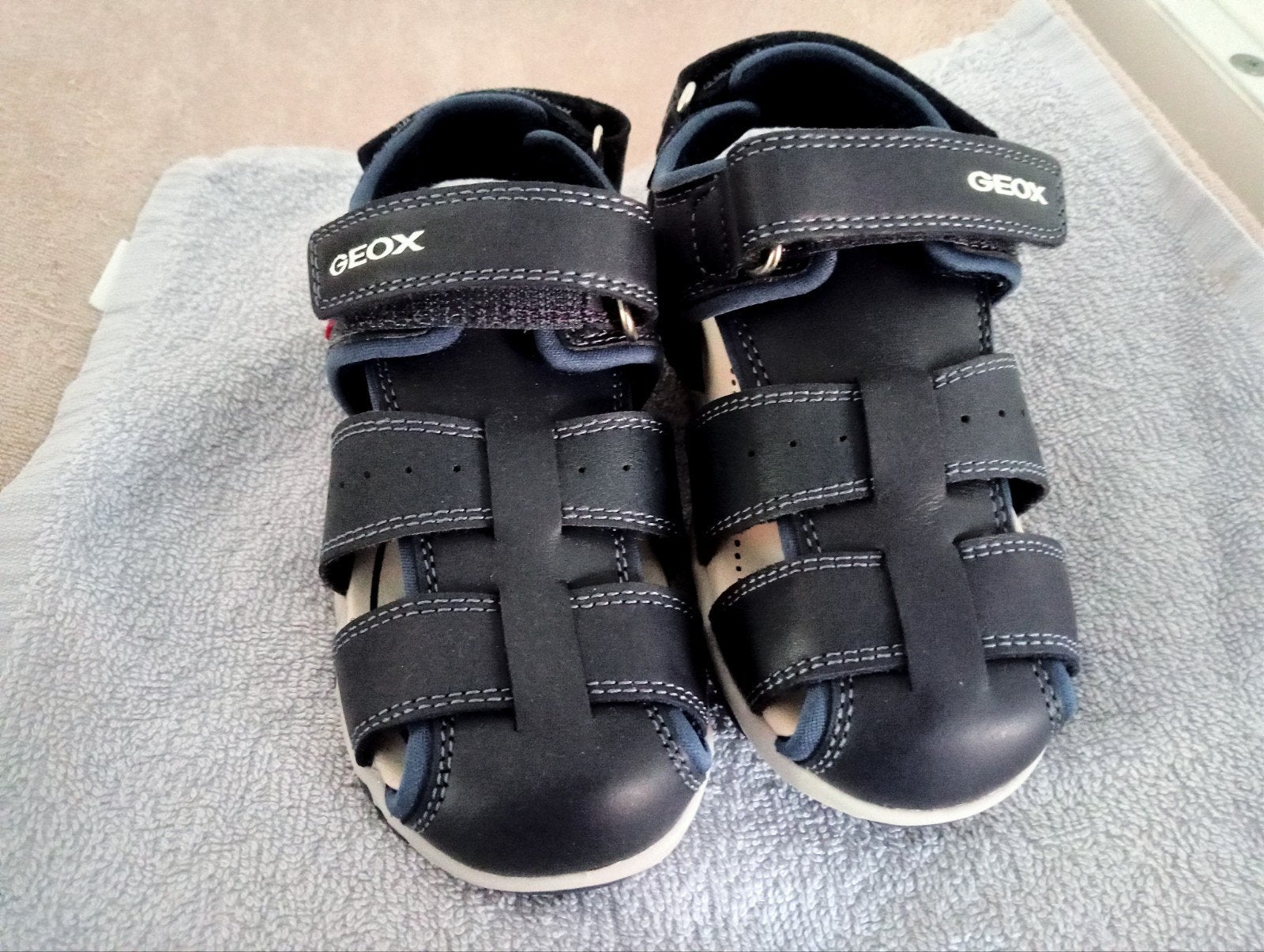 sandalen voor kinderen, Kinderen en Baby's, Ophalen, Zo goed als nieuw, Jongen of Meisje, Overige typen
