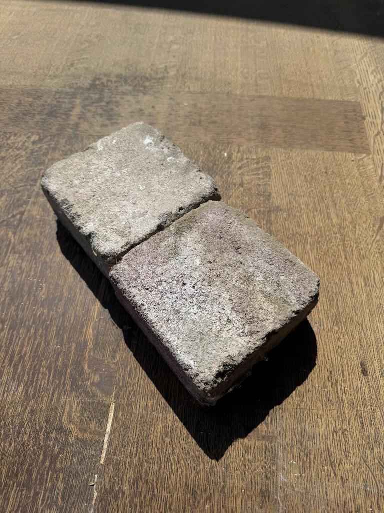 Klinkers carrés 12 m2 (14 cm x 14 cm) - gratuite, Béton, Enlèvement, Utilisé, Briques