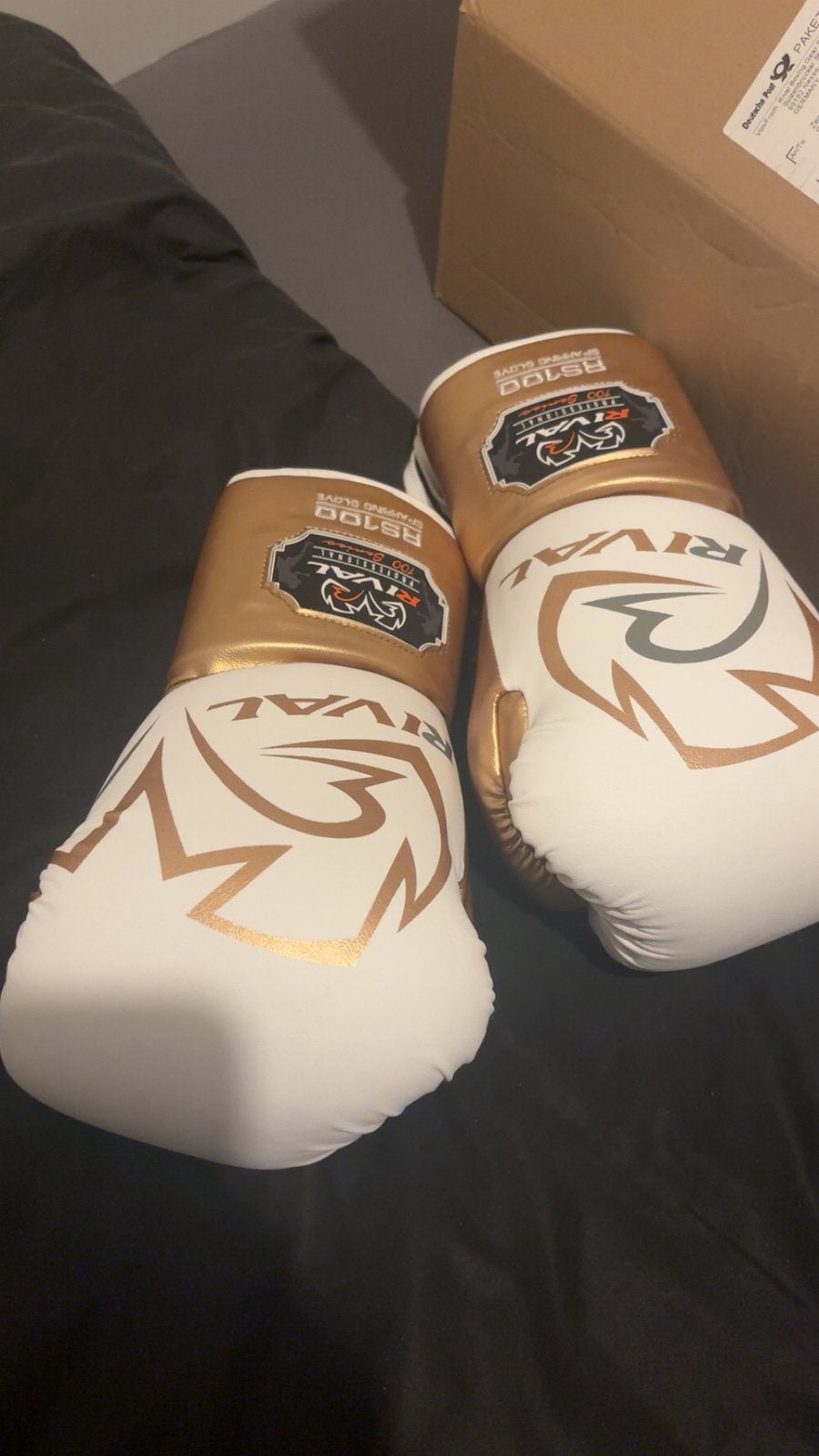 Rival RS100 Professional Sparring Gloves – NIEUW, Enlèvement ou Envoi, Neuf, Gants de boxe