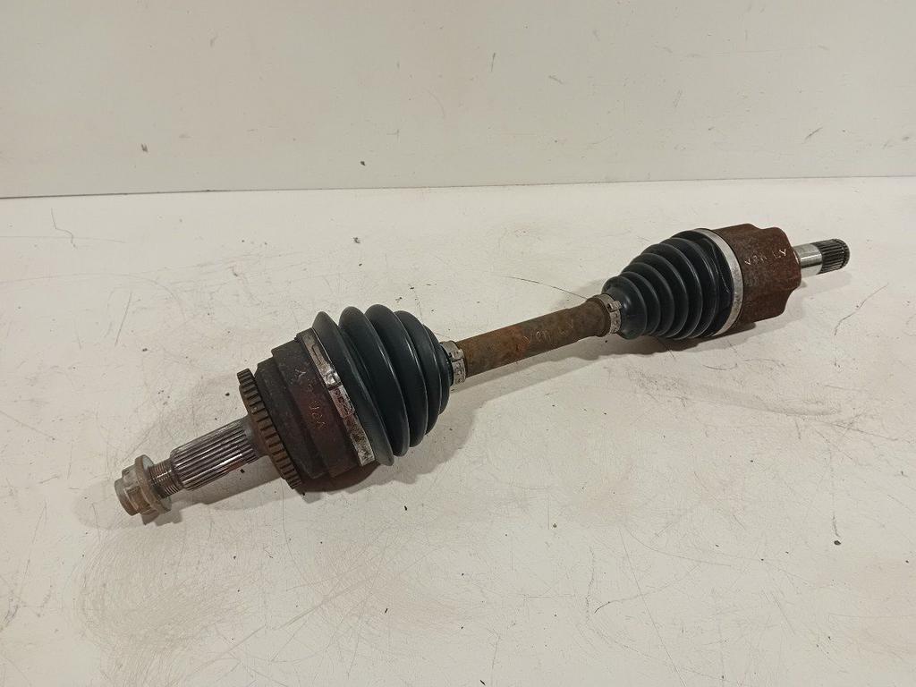 Aandrijfas links voor Land Rover Range Rover, Onderdelen@venauto.nl, Van der Ven Autorecycling B.V., Ettenseweg 76, 4706 PB Roosendaal, The Netherlands
