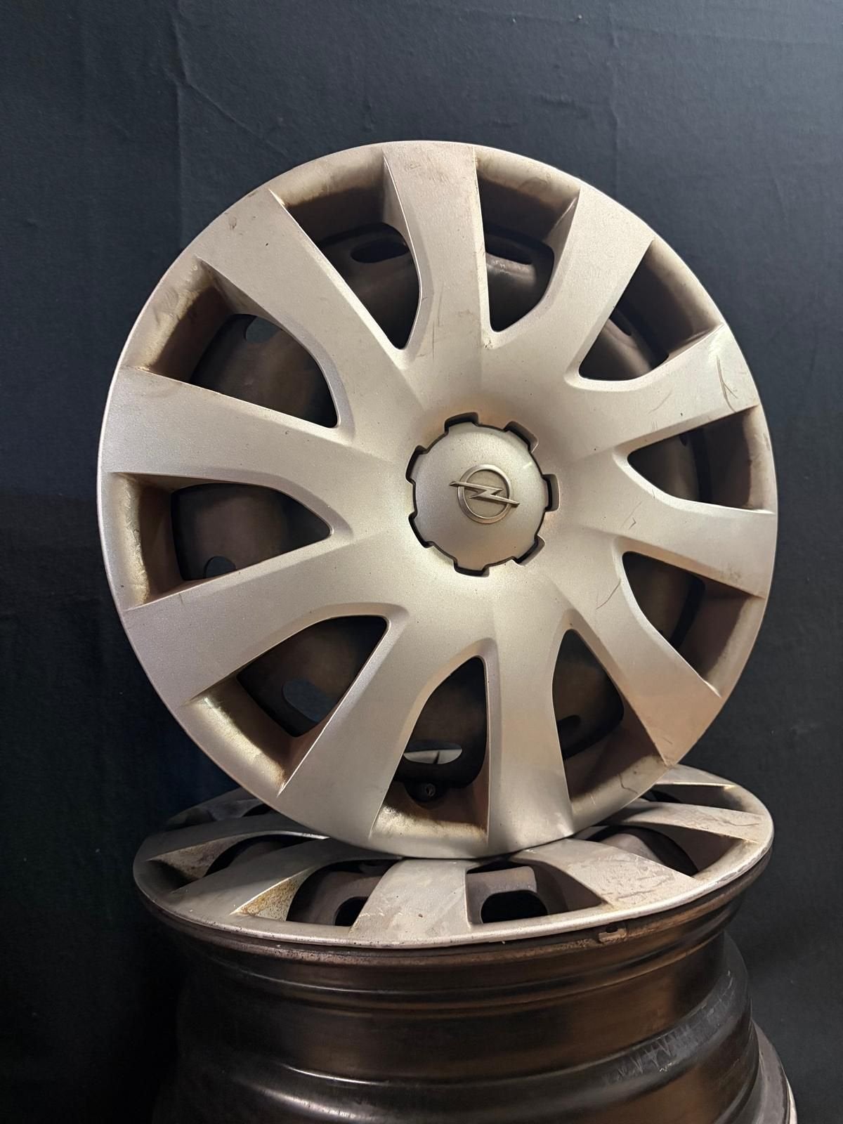 Stalen velgenset Opel Vivaro 2015 + Wieldoppen, Ophalen, Velg(en), -, -