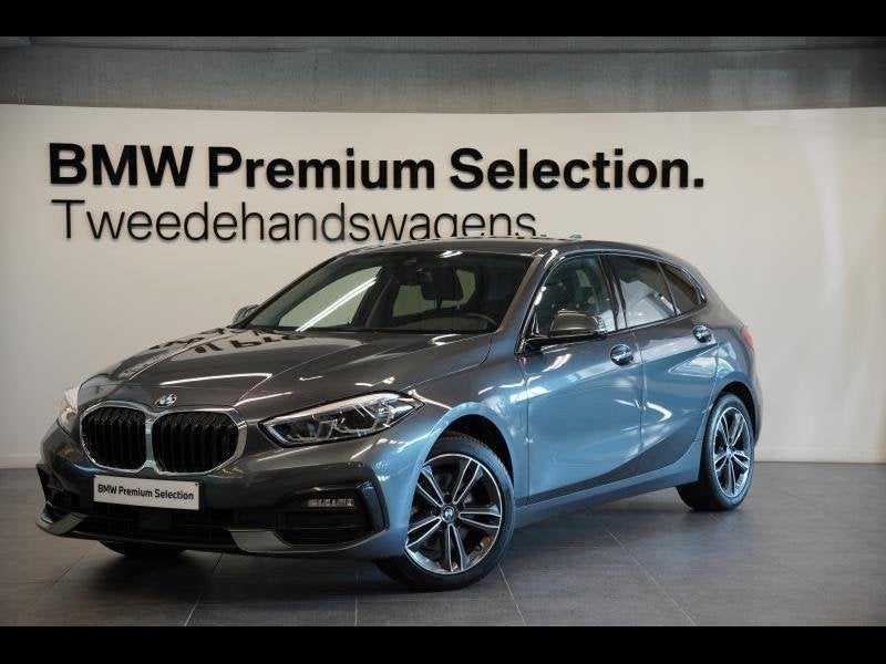 BMW 1-Serie SPORTLINE  CAMERA 17VELG NAVIGATIE, Auto's, BMW, Bedrijf, 1 Reeks, Airbags, Alarm, Bluetooth, Boordcomputer, Centrale vergrendeling