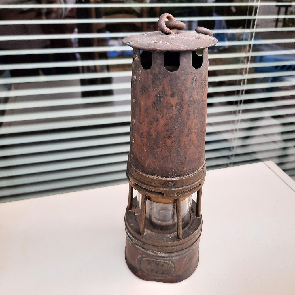 koperen mijnwerkerslamp, Ophalen, Koper