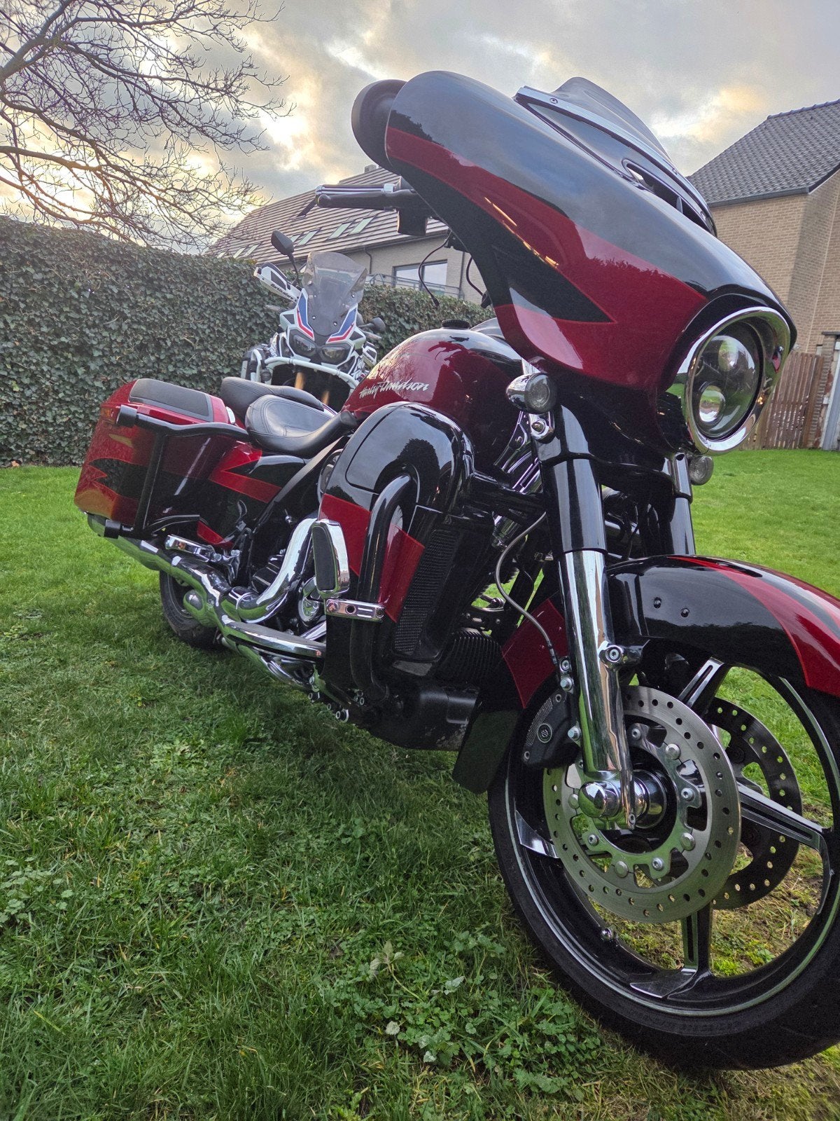 street glide CVO 2017, Motos, Occasion, Particulier