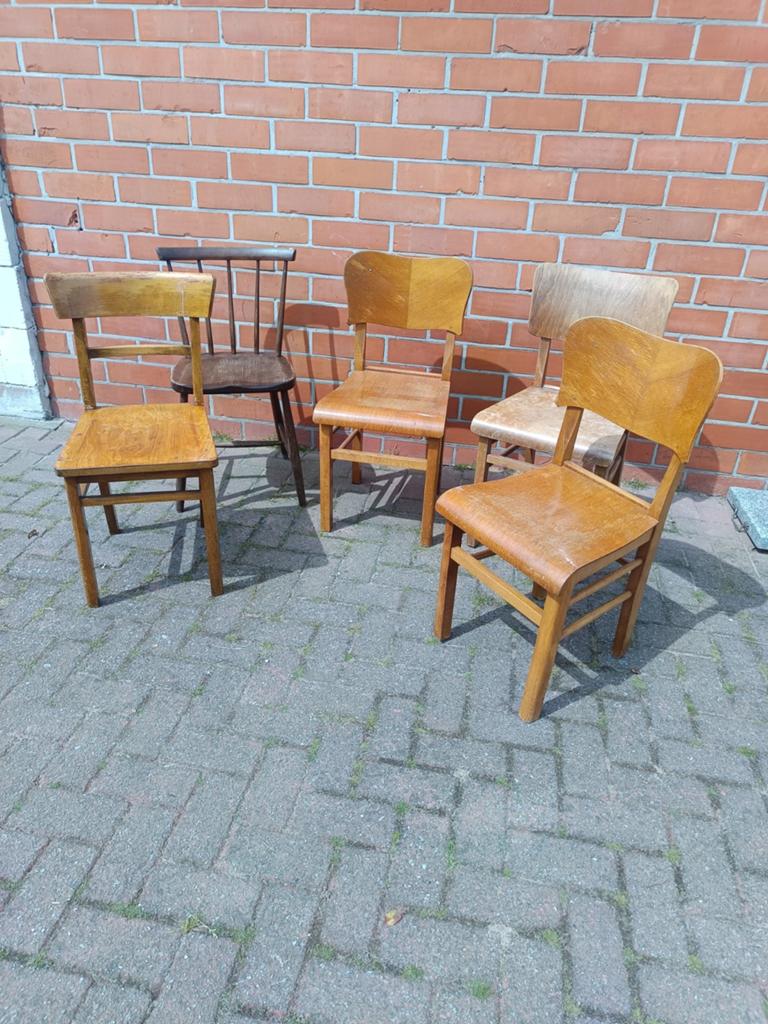 Lot brocante keuken/cafe stoelen, Enlèvement