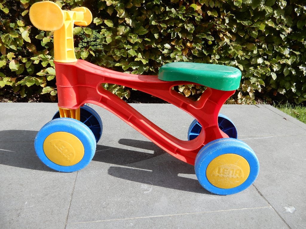 Vélo d'équilibre, Enlèvement