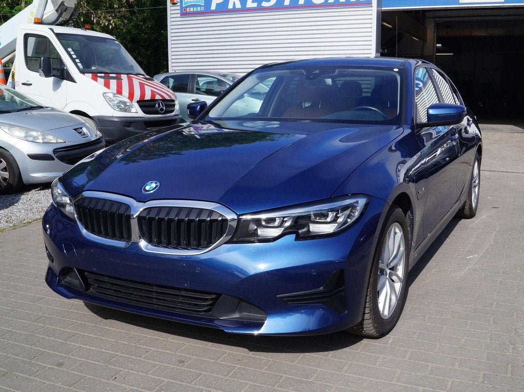 BMW 3 Serie 320 320e (automatique), Autos, BMW, Entreprise, Achat, Série 3, ABS, Airbags, Air conditionné, Android Auto, Apple Carplay