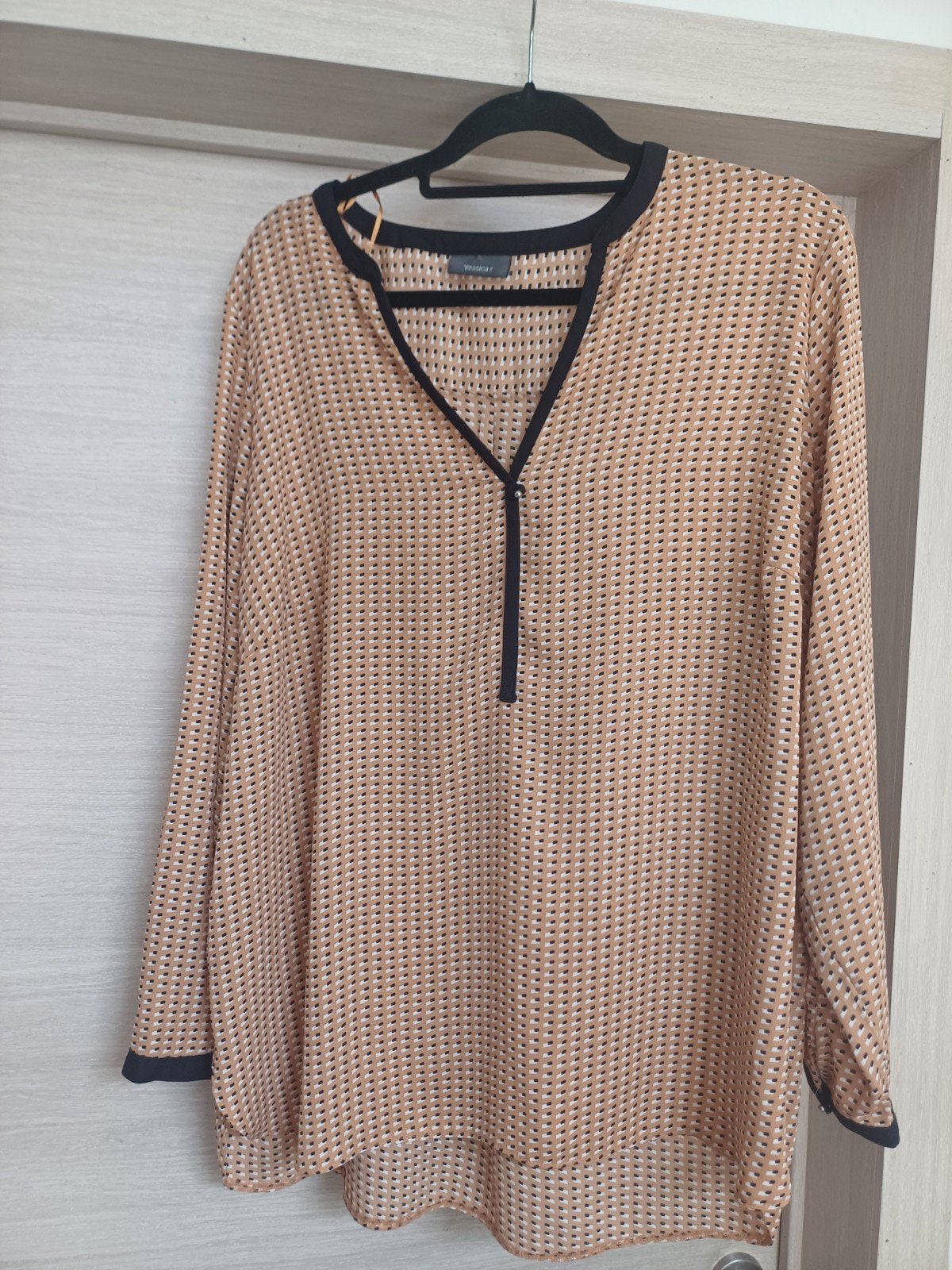 Yessica bloesje oker/wit/zwart Mt 50, Vêtements | Femmes, Grandes tailles, Enlèvement ou Envoi, Yessica, Comme neuf, Brun