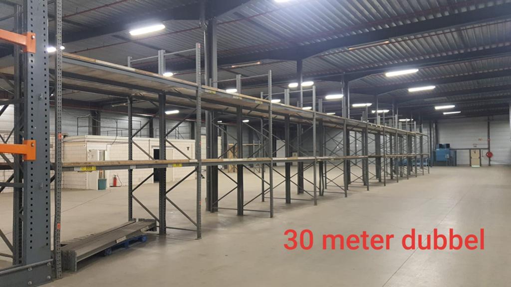 Stelling enkel 3 meter hoog 50 euro de meter, Enlèvement