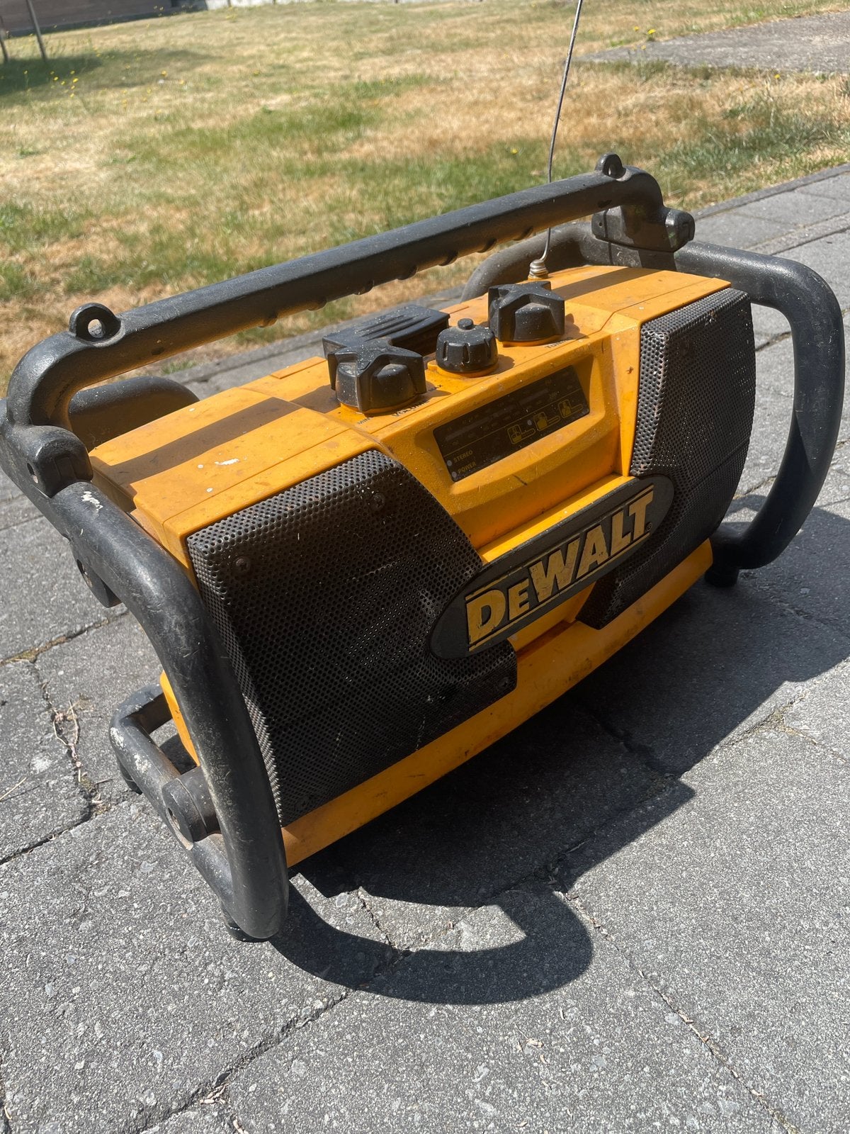 Bouw radia dewalt, Ophalen, Gebruikt