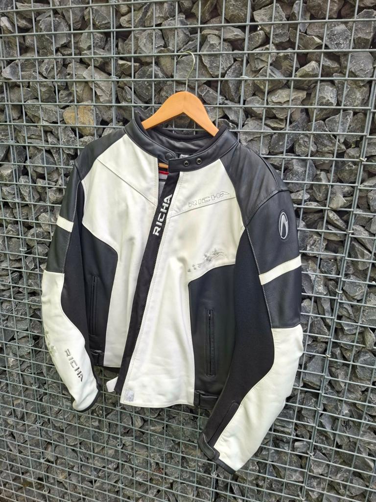 Dames Richa motorvest, Motoren, Kleding | Motorkleding, Ophalen, Dames