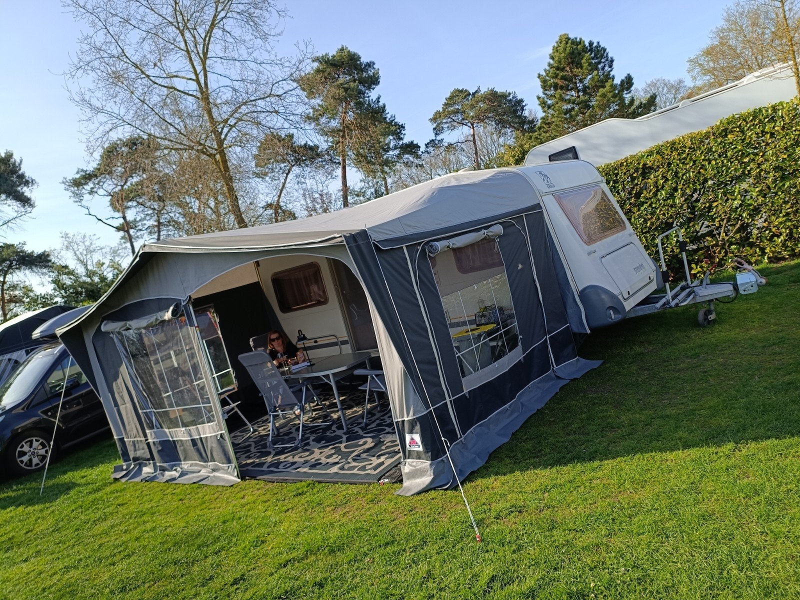Knaus Südwind 450 FU, résistant à la chaleur et à l'humidité, Caravanes & Camping, Auvents, Enlèvement, Utilisé, Isabella