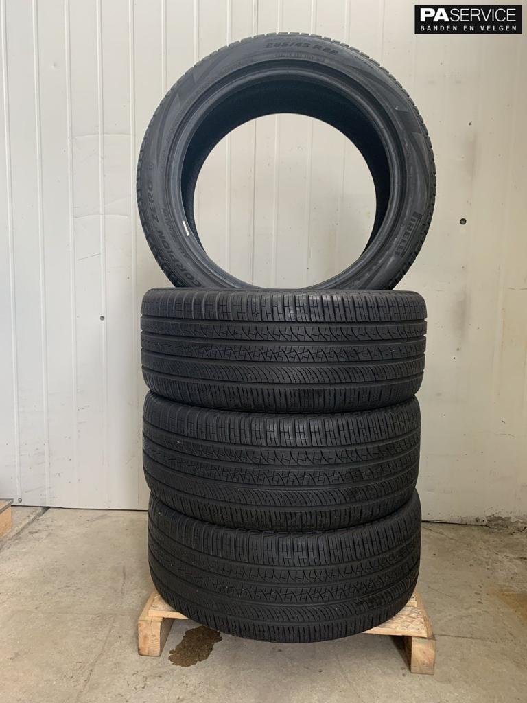 4x Pirelli 285 45 22 scorpion zero met 7,5 mm, Autos : Pièces & Accessoires, Pneus & Jantes, Jante(s), Utilisé, Enlèvement ou Envoi
