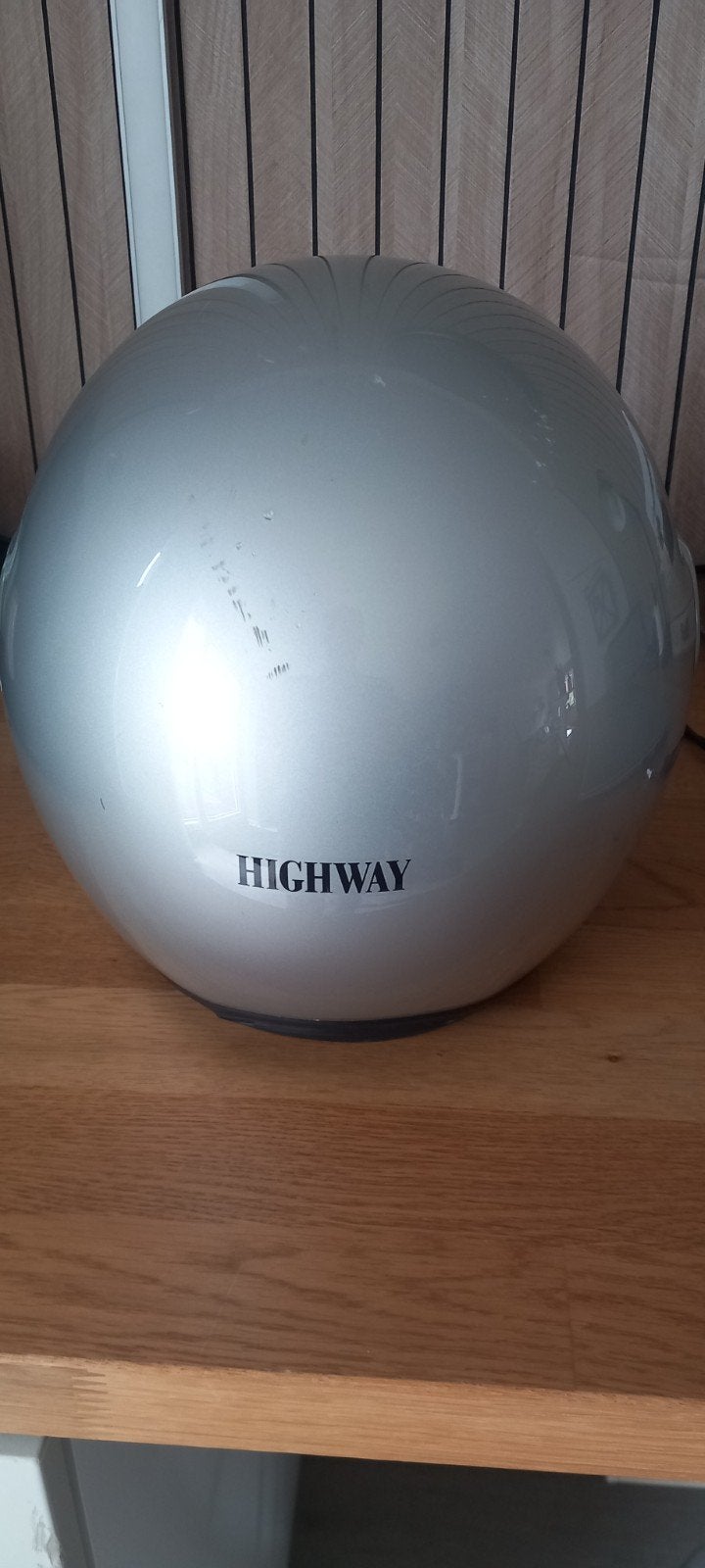 Casque jet, Enlèvement