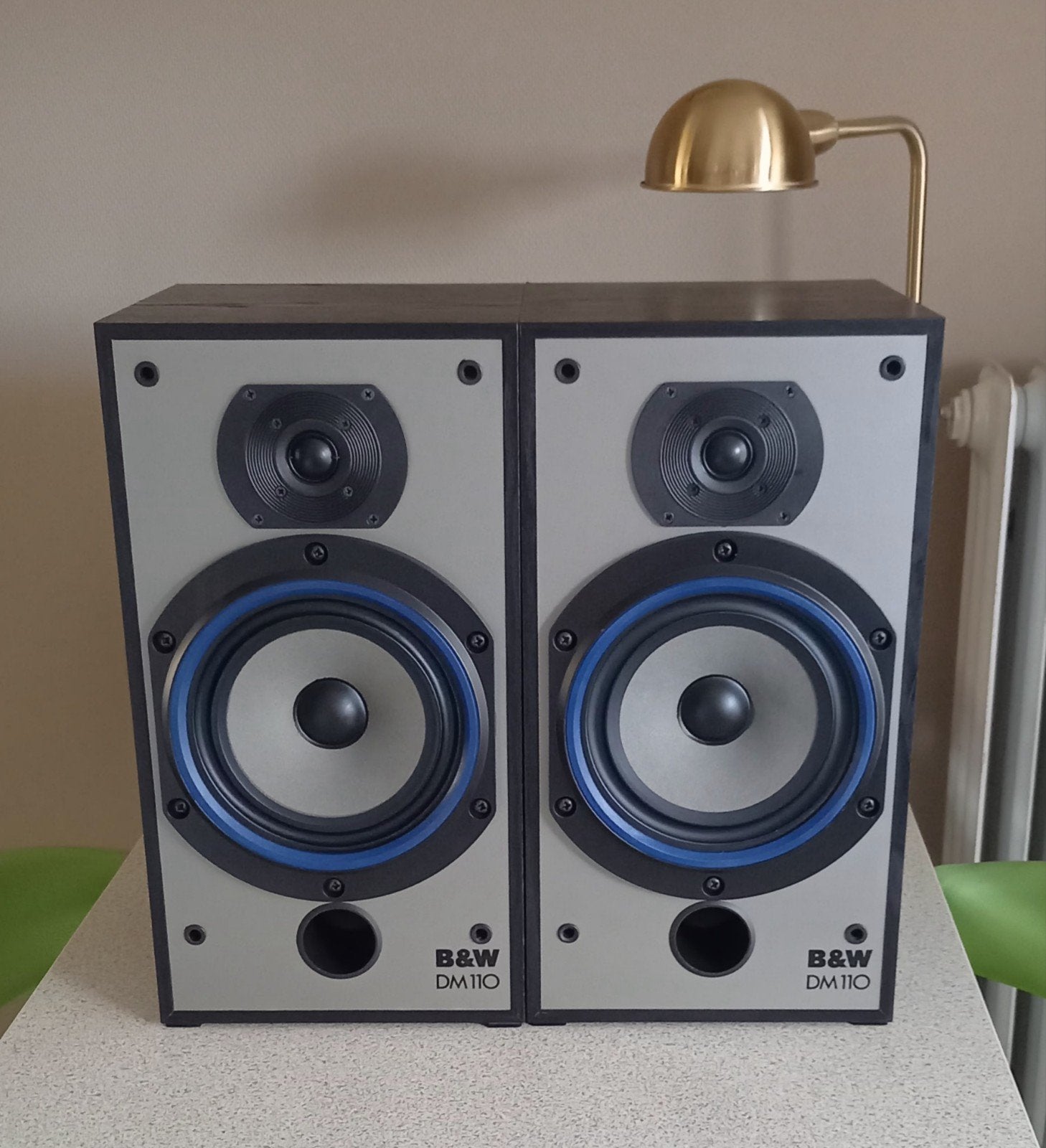 b&w dm110 boekenplank luidsprekers, Enceinte d'étagère, Bass-reflex, 60 à 120 watts, Enlèvement