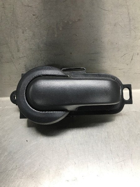 PORTIERGREEP BUITEN RECHTS VOOR Nissan NV 200 (M20M), Gebruikt, Voor, Nissan
