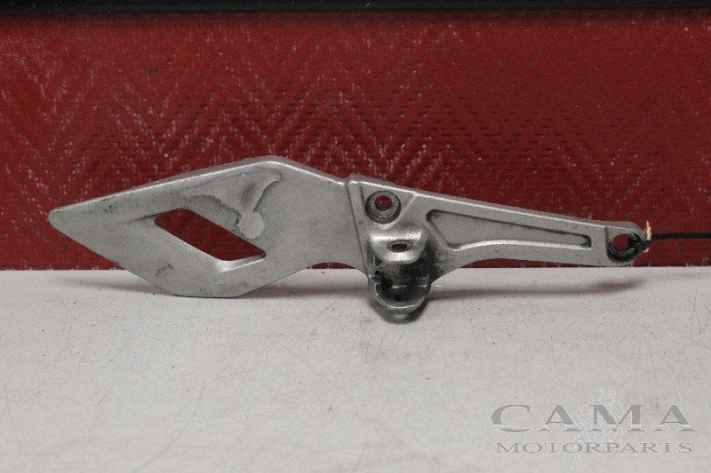 SCHETSPLAAT RECHTS VOOR Honda VFR 1200 F (VFR1200 + DCT), Dhr. S. di Majo, Gebruikt, Info@cama-motorparts.nl, P.J. Troelstraweg 8 8
3144 CX  MAASSLUIS, NL