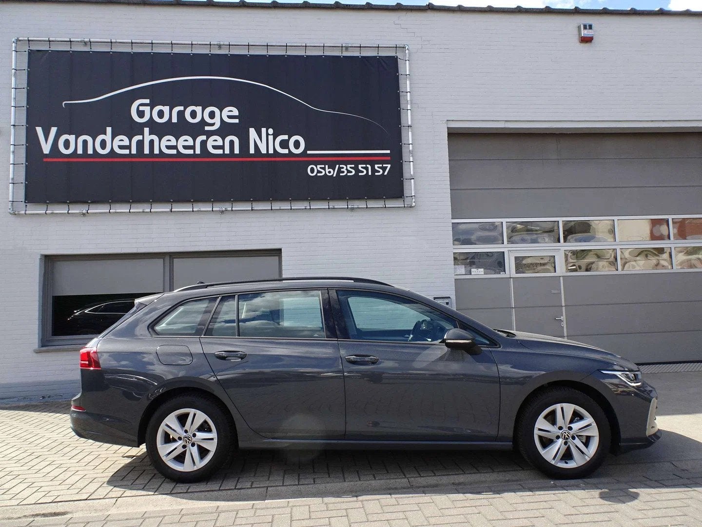 Volkswagen Golf Variant 1.5eTSi DSG,VIRTUAL,TREKHAAK,CARPLAY, Automaat, Stof, Zwart, 4 cilinders