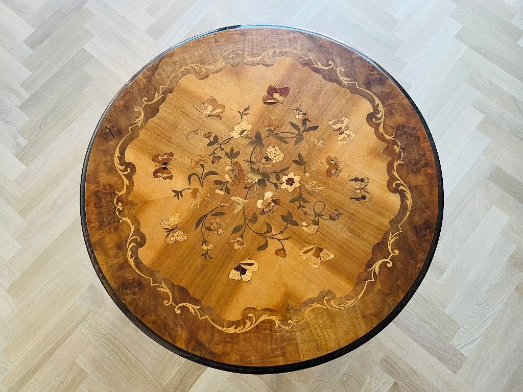 Salontafel in hout met delicaat inlegwerk (barok stijl), 50 – 75, Barok stijl, Rond, Enlèvement