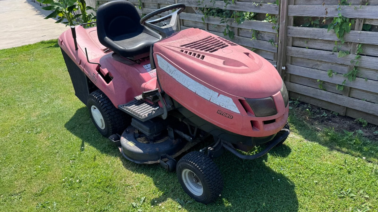 Zitmaaier hydro briggs stratton 15.5Hp 250€, Enlèvement, Utilisé