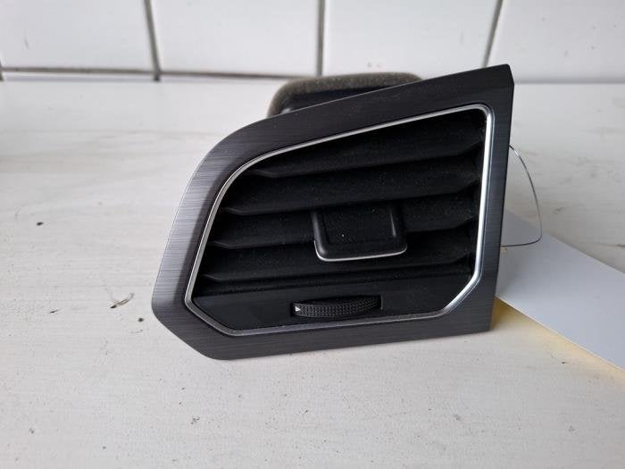Luchtrooster Dashboard van een Volkswagen Golf Sportsvan, Auto-onderdelen, Gebruikt, -, Volkswagen, -