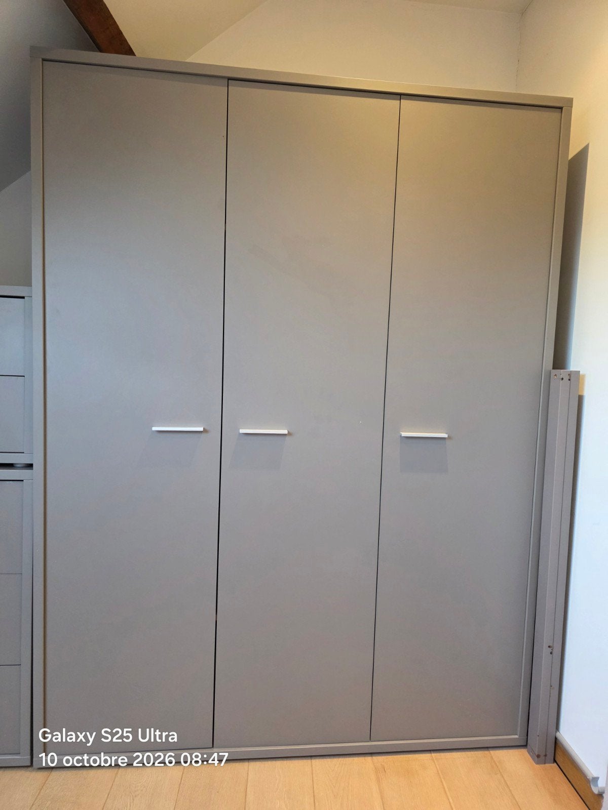 Ensemble de 3 meubles de chambre à coucher, Enlèvement